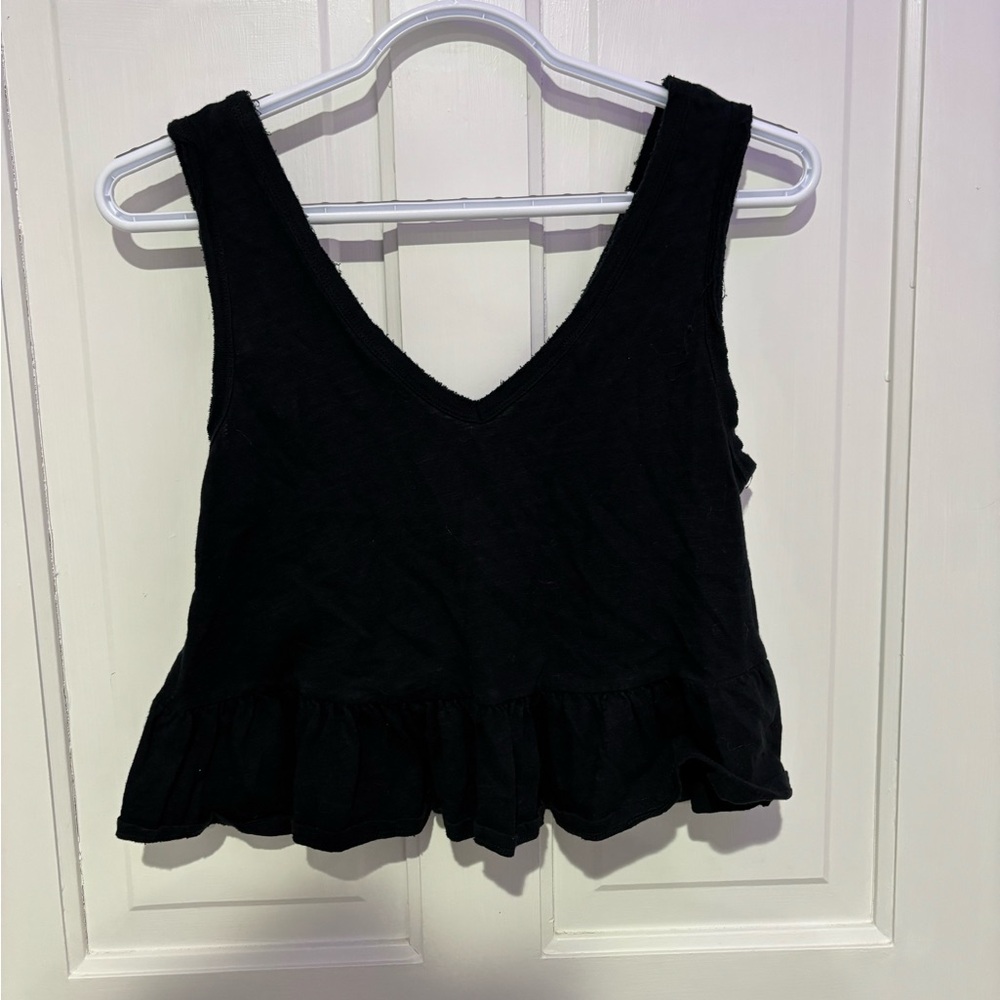 Target- Wild Fable Cropped tank 
Size: XS Color: Black